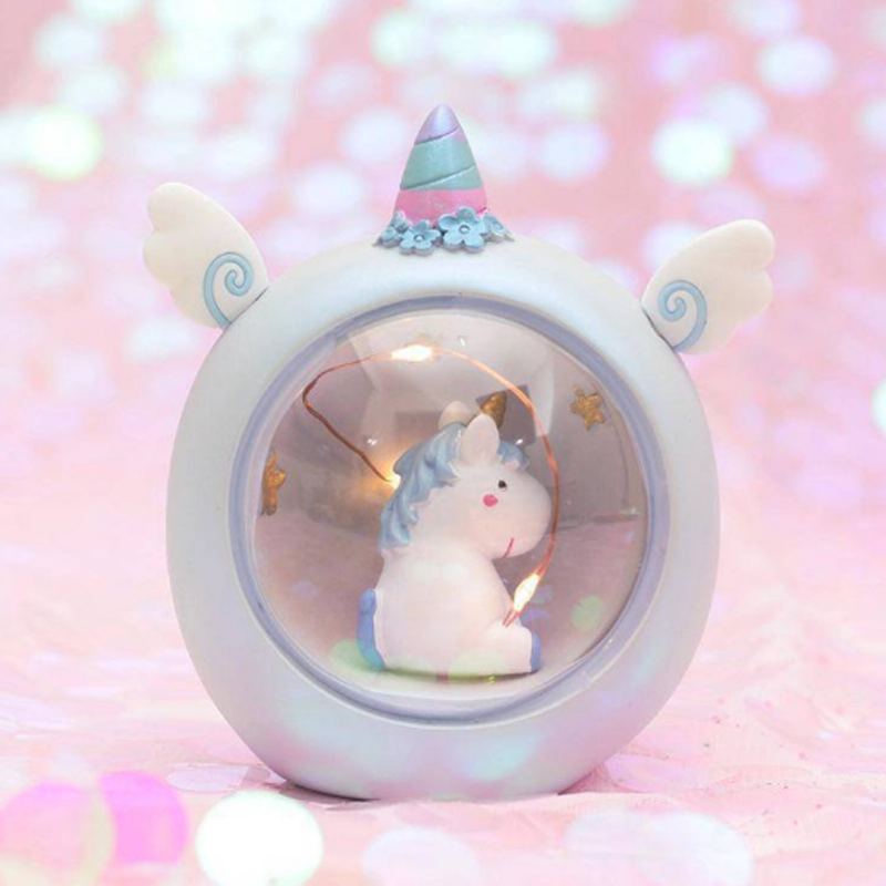 Víla Unicorn Snow Globe Noční Světlo Pro Děti Dívky Vnučky Miminka Dárek K Narozeninám Docela Kreativní Led Jednorožec Křišťálová Koulová Lampa