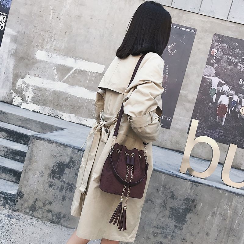 Nové Mini Kabelky Crossbody Roztomilý Semišový Organizér Kbelíkových Tašek Malý Střapec Pu Kůže Dámské Přes Rameno